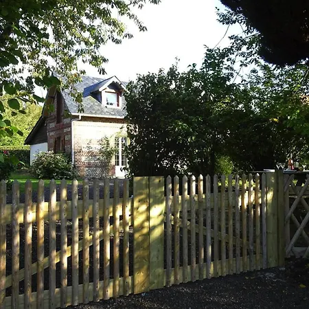 Holiday Home Near Alabaster Coast, Cleaning Included *