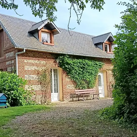 Holiday Home Near Alabaster Coast, Cleaning Included * Les Grandes-Ventes